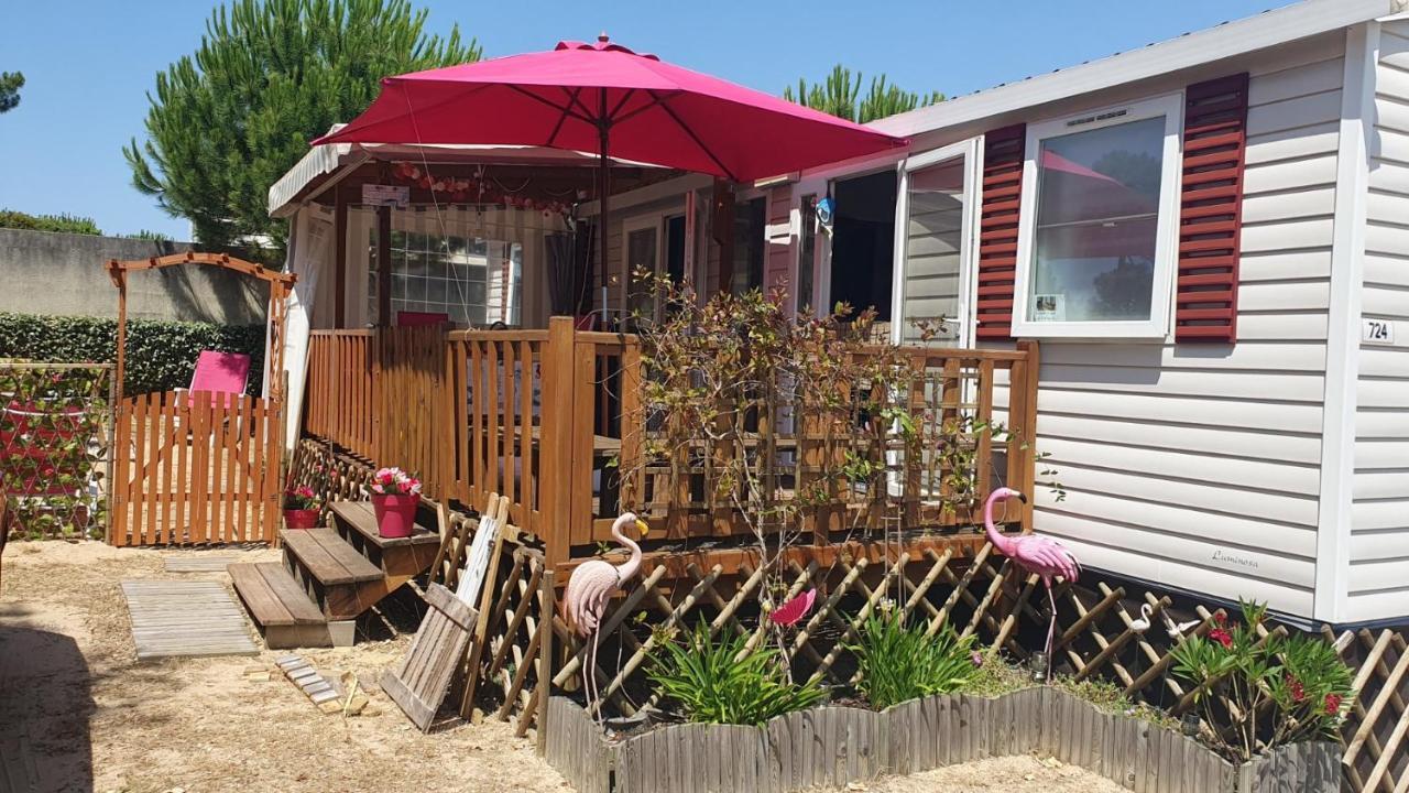 Aux Flamants Rose Campsite